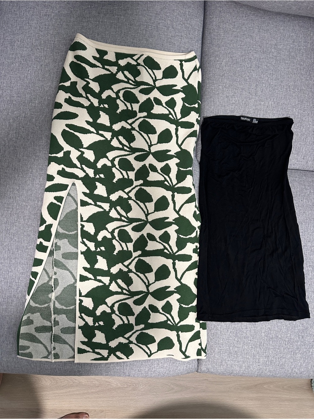 Cider Green and Cream Leaf-Print Knit Midi Skirt with Boohoo Side Slit